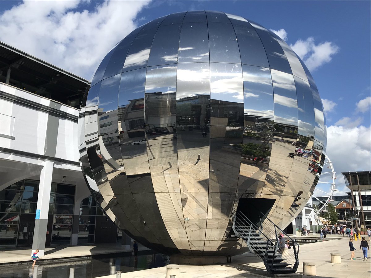 SarahFreemanTC's tweet photo. Beautiful day in Bristol today. Here’s the UK’s first 3D planetarium #bristol #planatarium #3D #silver #sphere #sculpture #architecture https://t.co/uoVWzpdWIK