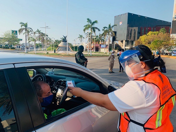 UCSCampeche's tweet photo. EN CARMEN CON OPERATIVO “PRUDENCIA”; 250 ESTABLECIMIENTOS TRABAJADOS POR BRIGADAS DE SALUD
https://t.co/iuf03Lrpoj https://t.co/WYOg54cMje