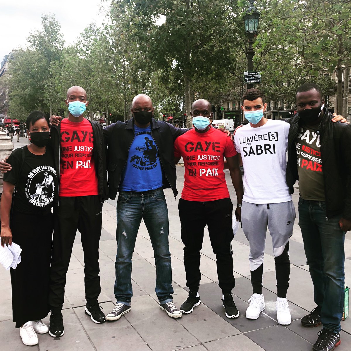 Tous unis contre les violences policières ✊🏾 #justicepourgaye #lumierepoursabri #justicepouribo <a href="/justicepouribo/">Justice pour Ibo</a> @justicepourgaye @lumierepoursabri