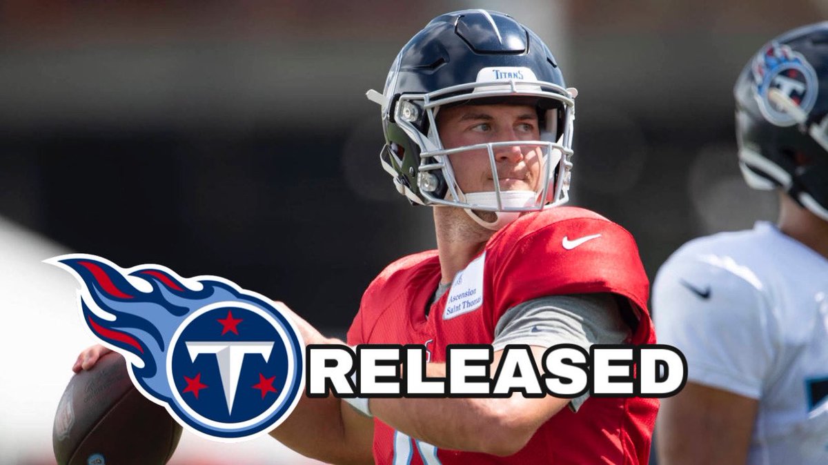 SiemianFan's tweet photo. @Titans definitely a bad decision on there part. Still a lot of chances just waiting to happen 😈 https://t.co/jFKnkTe8wM