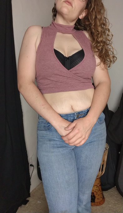 Nothing like a pair of @LEVIS to make a girl feel good #SaturdayMotivation https://t.co/lxyTxCmNYs<a class="tags" target="_blank" title="On Twitter" href="/?out=eyJ0eXAiOiJKV1QiLCJhbGciOiJIUzUxMiJ9.eyJpYXQiOjE3MjU2MDcwNjAsImlzcyI6InR3cG9ybnN0YXJzLmNvbSIsIm5iZiI6MTcyNTYwNzA2MCwiZXhwIjoxNzU3MTQzMDYwLCJyZWRpcmVjdF91cmwiOiJodHRwczovL3R3aXR0ZXIuY29tL0xFVklTIn0.r5rWS-WCVARb6JVTCwivj7fm7MWfSnvNiz2ob4yZGddM_Cbe7tQaBFH9ZLyPwJnvKm5BZI_KAinfhknHNW4X_A">@LEVIS</a><a href="/tag/saturdaymotivation"class="tags"><span>#saturdaymotivation</span></a>