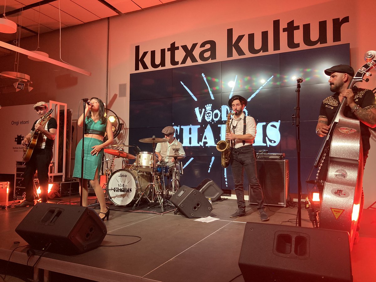 aarrizabalaga's tweet photo. Música en directo hoy en @tabakalera #musica #cultura #talento Necesidad de #CulturaSegura con pandemia Eskerrik asko #VoodooCharms #musicaendirecto @kutxakultur https://t.co/R9H6R5aDZX