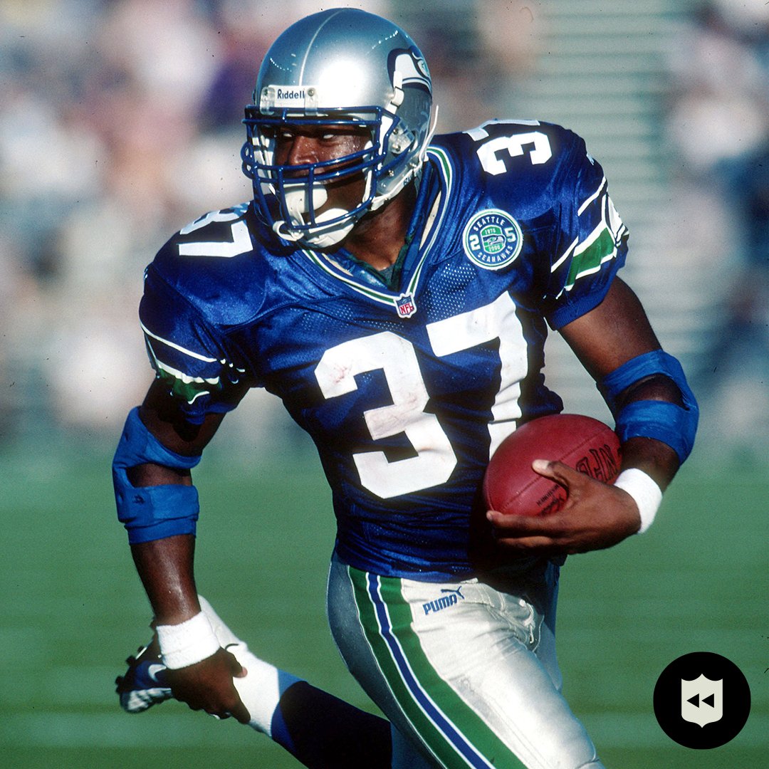 Happy Birthday to the all-time leading rusher for the Shaun Alexander!

