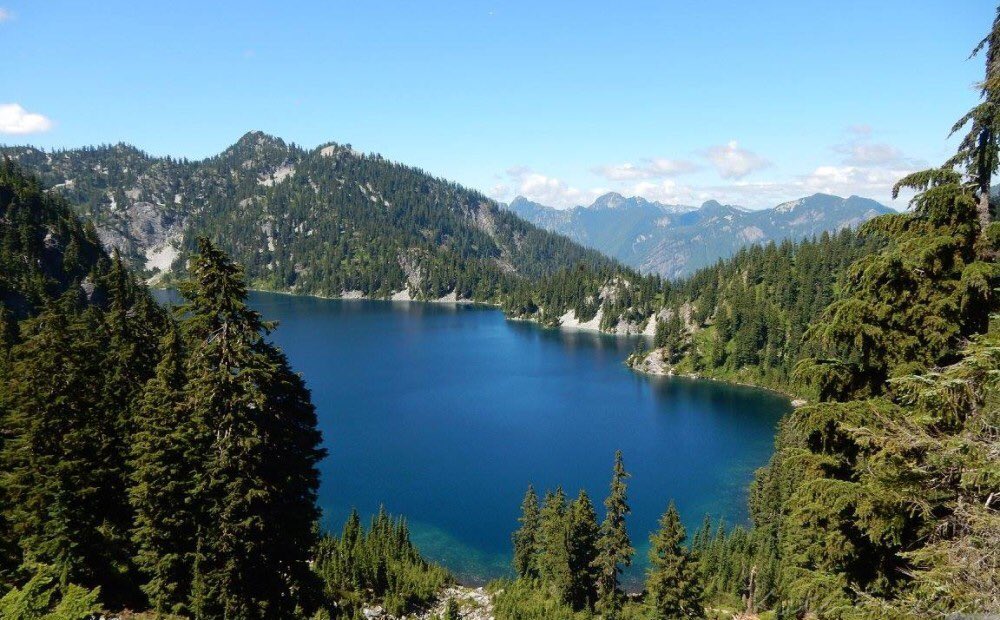 basharatw's tweet photo. Today at Snow Lake and Gem Lake in the Alpine Lakes Wilderness in #SnoqualmiePass   Moving further from Snow lake trail to Gem lake trail is amazing experience &amp; more secluded &amp; less hiked trail.Glad covered that part also. #snowLake #GemLake rainbow🌈Trouts #WashingtonState #PNW https://t.co/1LQCfQ6THP
