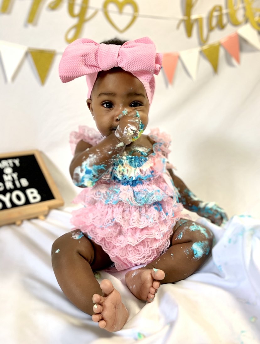 Twild_22's tweet photo. Happy 6 months to Princess Aryaa 🥳🥰💕 https://t.co/SpvvJ2jRke