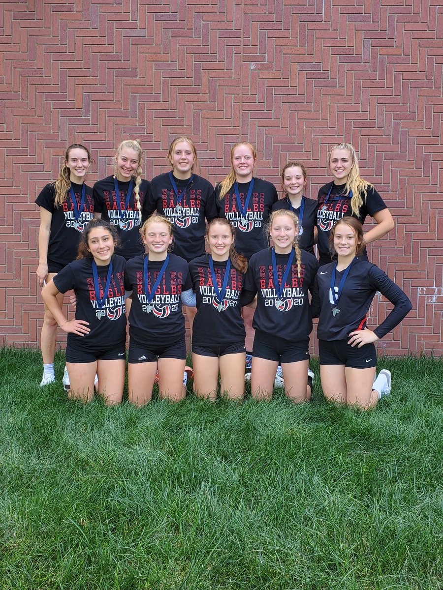 Runner ups at Freeman tournament 🏐❤