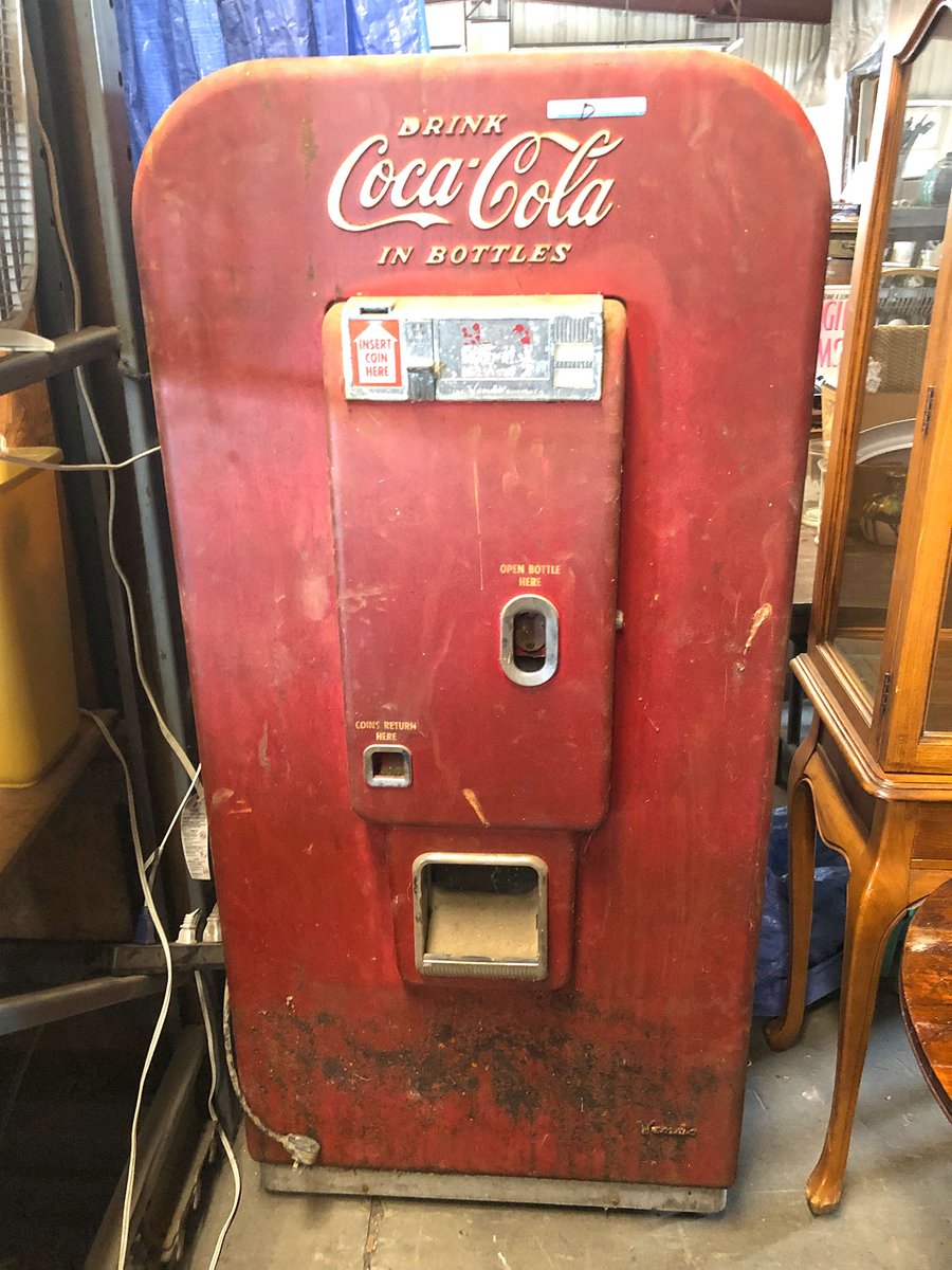 CollinsAuction tweet picture