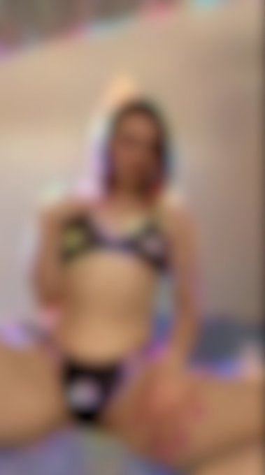 Sign up to my Modelhub Fan Club to see this brand-new exclusive photo: https://t.co/yvmCCBgjaq https://t