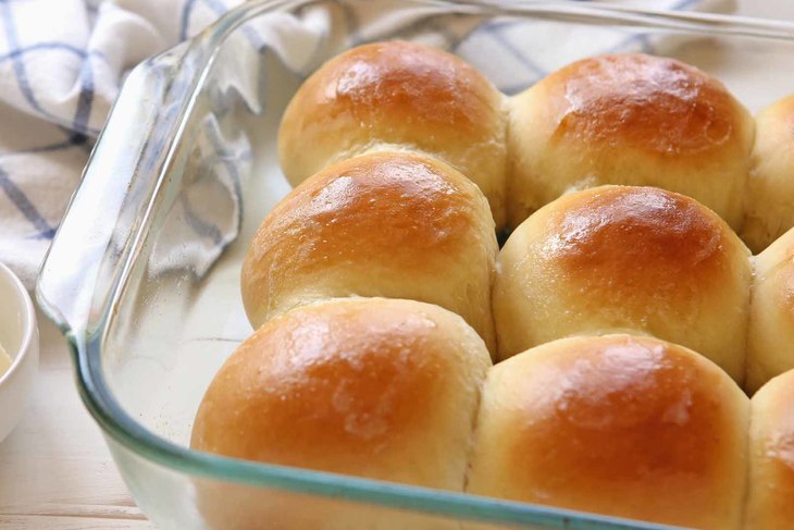 DT2ComicsChat's tweet photo. #TimetoBeamMeTo
The Bakery.
Where I can get some hot buttered rolls.
Because all sorrows are lessened with bread. https://t.co/ZN87TmZpr4