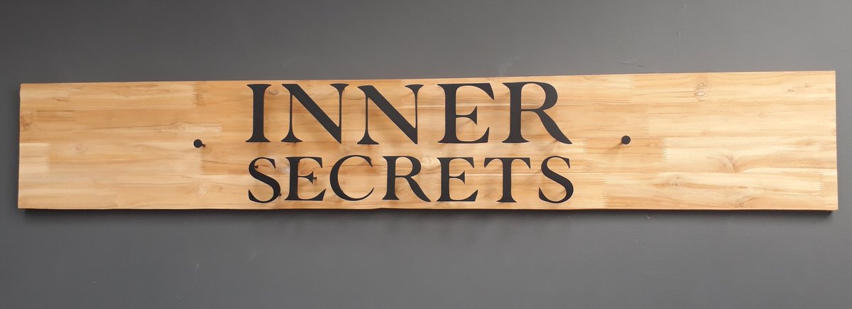 wvargasdimate's tweet photo. #InnerSecrets
#Tattoos https://t.co/VbBgvd1AdM