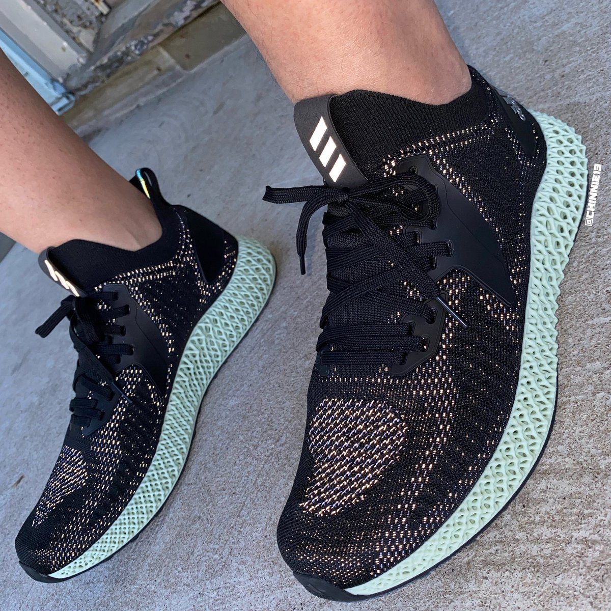 CHINNIE1380's tweet photo. Back to work in school on Tuesday 🥴
Off to my haircut appointment to get my fresh NAS fade 😎 I gotta get right ✌🏼Be safe tho 🙏🏼💯
•
•
•
#Adidas #Alphaedge4D #Adidas4D #WearYourKicks #KOTD #KickGameProper #WearYourMask #WashYourHands #Humble #SuckerFree #Brooklyn https://t.co/bmaR2G7H7f