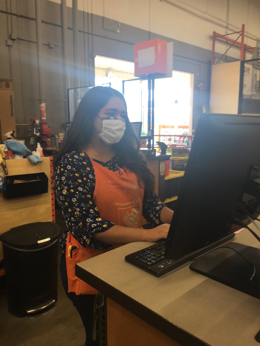 Sam at 0505 selling her first TuffShed. Thank you, you did an awesome job. ⁦<a href="/MichaelMmh868/">Michael Hernandez</a>⁩ ⁦@Fuerstenberg15⁩ ⁦<a href="/TayikaS/">Michael Luuk</a>⁩ ⁦<a href="/Demetri99690514/">Demetrice</a>⁩ ⁦<a href="/WhitefleetChris/">Chris Whitefleet</a>⁩ ⁦<a href="/RemingtonRober1/">Remington Roberson Lubbock GM</a>⁩ ⁦@mrg4712⁩