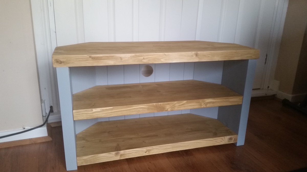 knoxspace's tweet image. @robfnunn I’m glad you have the get up and go, and I know how hard it can be to feel like your just hitting your head against a wall constantly, but I have started selling on #etsy with my shop @CraftIngrained find something you enjoy and if they can make money it’s a bonus