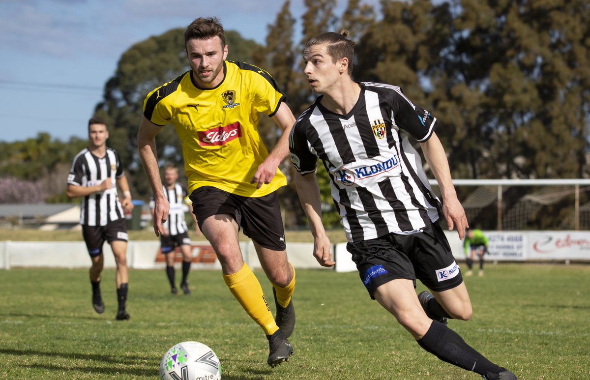 /// <a href="/PortKemblaFC/">Port Kembla Football Club</a> 3 def <a href="/FcConiston/">Coniston FC</a> 0 at Wetherall Park Primbee /// RD 7 
Illawarra <a href="/mercury_sports/">Mercury Sport</a> Premier League 2020 ⚫️⚪️🦓 #footballsouthcoast #football #illawarra