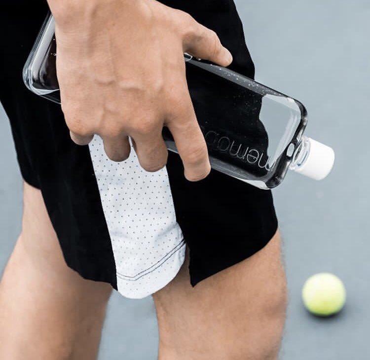 natia1991's tweet photo. Hey! You can use my code MEMO250GY4 at checkout to get 10% off your entire purchase at memobottle! https://t.co/kkJyaYp1mQ         #memobottle #water #onlineshopping #Sales #bottlechallenge #bottleholder #discount #buy #gym #FitnessMotivation #gymmotivation #exercise https://t.co/xb1TqtWCKT