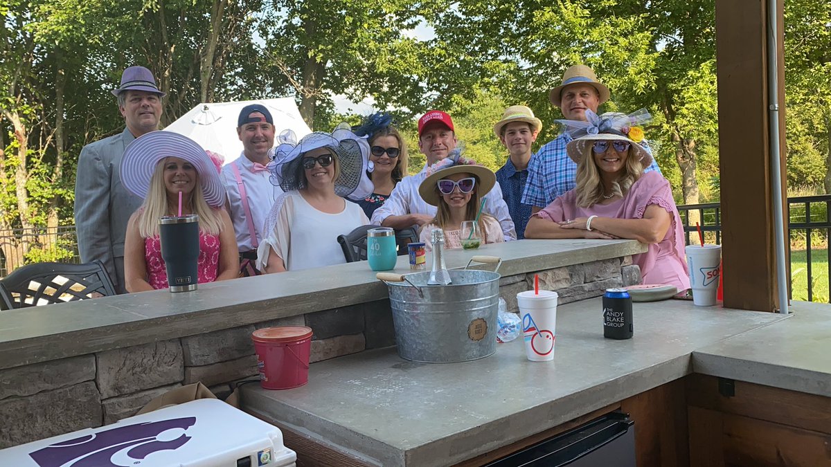jasonbruce19's tweet photo. #KyDerby https://t.co/3ok9bgM3JD