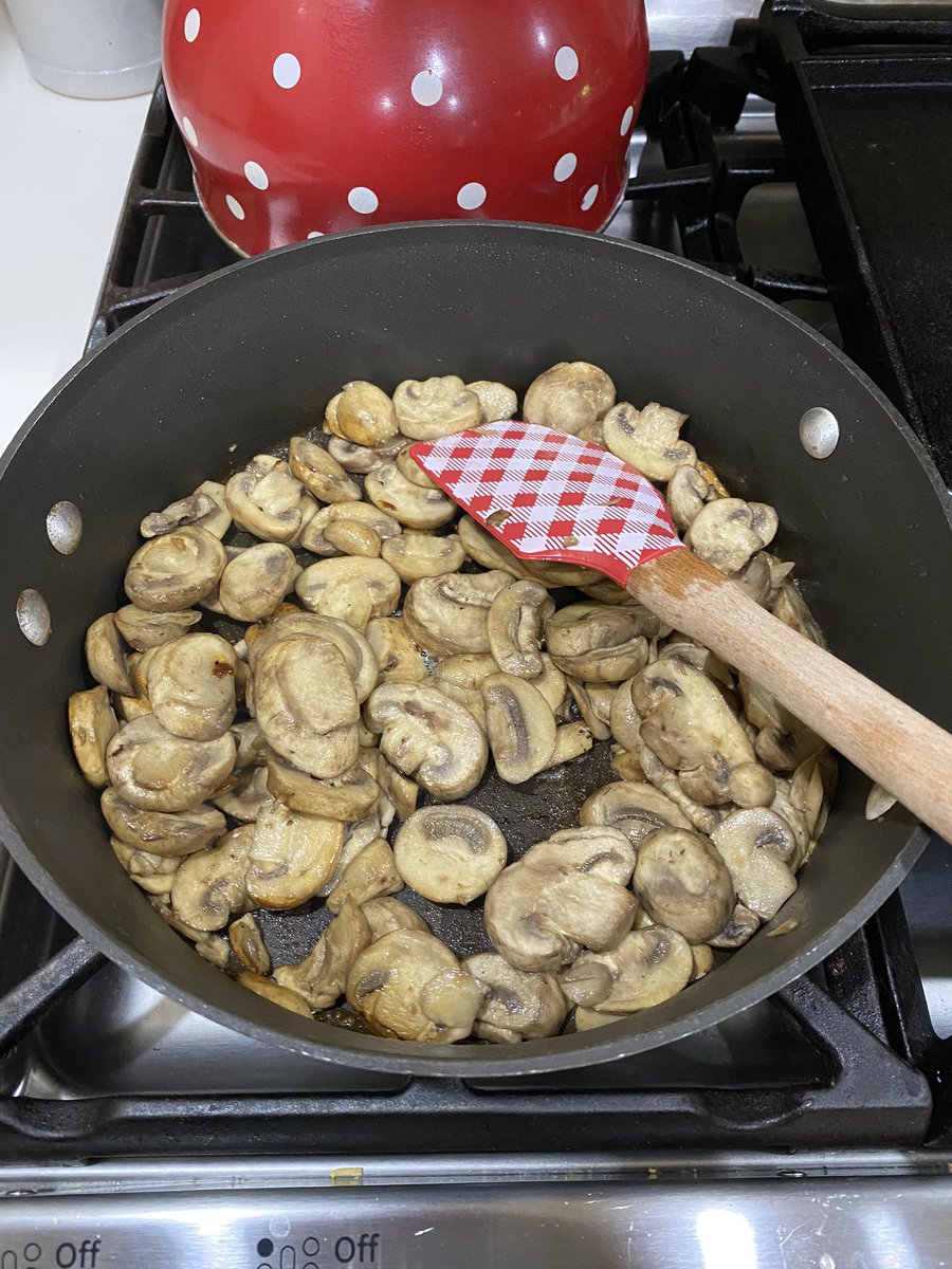 Dinner is filet mignon with creamy mushroom risotto. Getting started.