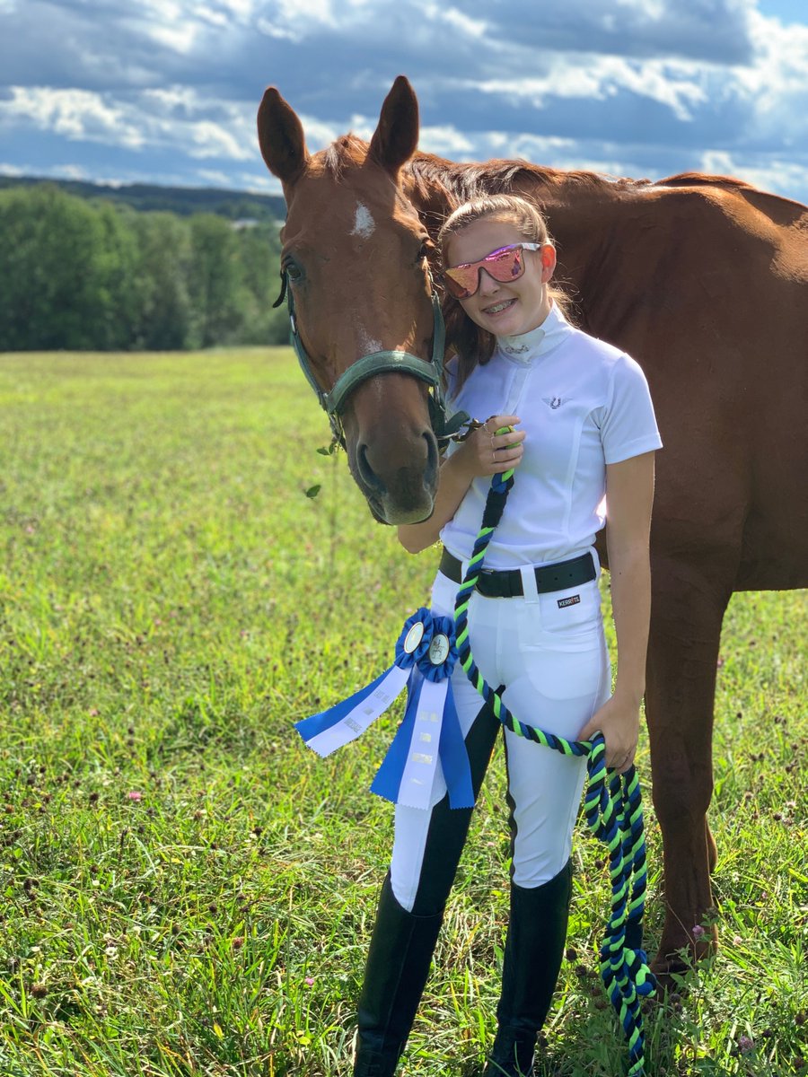 cms8338's tweet photo. Pretty proud of this girl today.  2 for 2 blue ribbons in her first official horse show!  #hardworkpaysoff https://t.co/rcN9T7RSGa