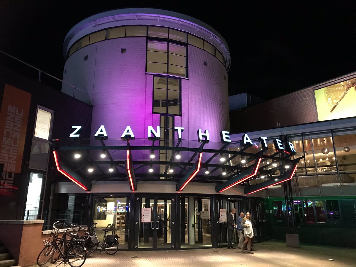 ABaerveldt's tweet photo. Dat was een heerlijke avond uit in @GemZaanstad @zaantheater Genoten van @tendamme Fijn dat het weer kan! #samenzaans https://t.co/38EG05GzHd