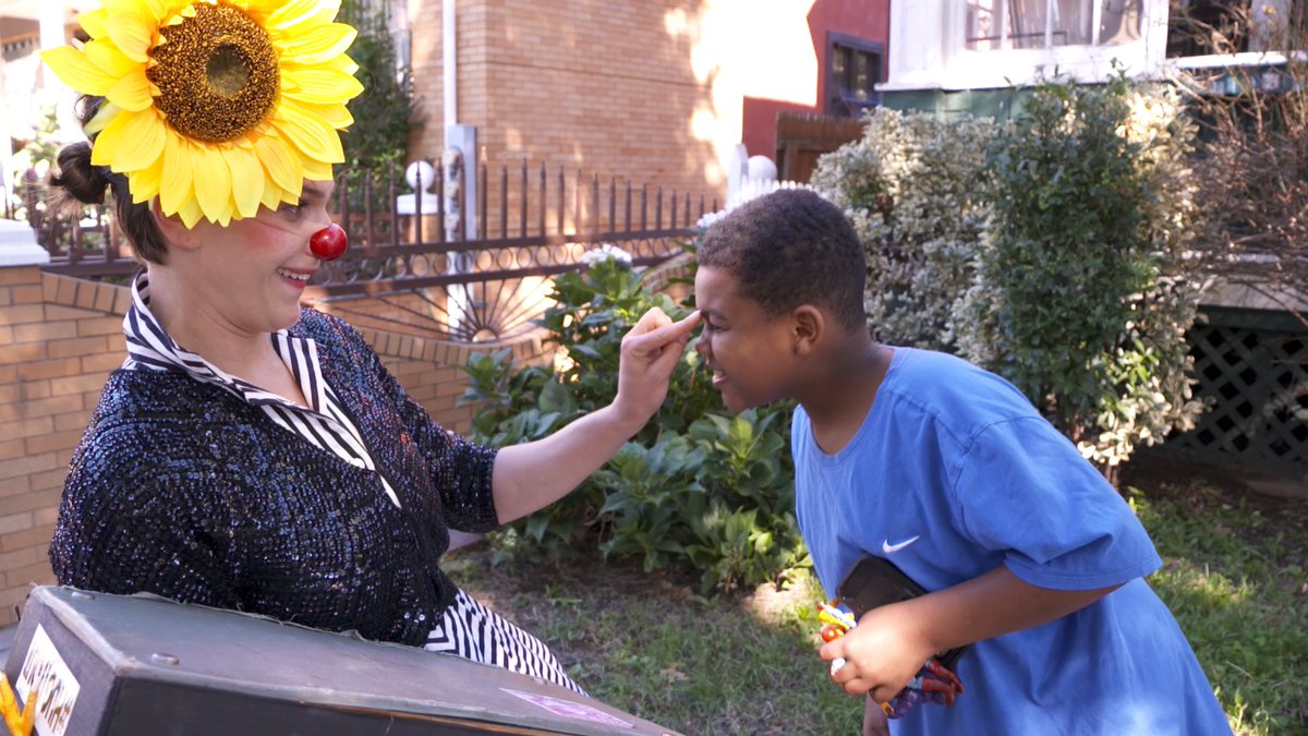 These are no ordinary clowns, they are artists spreading laughter to conflict zones, refugee camps and sites of crisis. Learn more about <a href="/CWBUSA/">ClownsWithoutBorders</a> on <a href="/ChickenSoupSoul/">ChickenSoup4theSoul</a>'s Hidden Heroes on <a href="/Crackle_TV/">Crackle</a> bit.ly/2NzPLT2