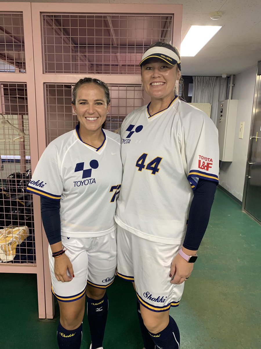 Furysoftball's tweet photo. Chelsea Goodacre ( U of Ariz) and Dallas Escobedo (Arizona State) rival college programs, now playing together as teammates on Team Toyota in Japan. #TeamToyota https://t.co/Km99QxhmMk