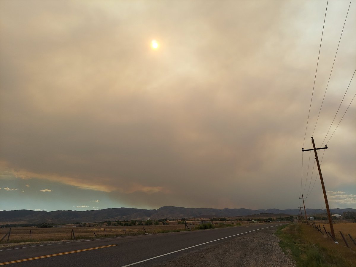 Smoke plume  #CameronPeakFire from Taft Hill and CO Rd 56 north of Laporte. I don't want my garden to freeze, but Tuesday's snow cant come fast enough.