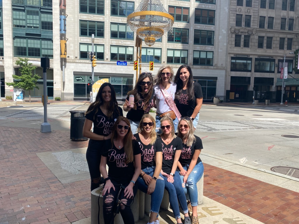 CleveCycleTours's tweet photo. Bachelorette party enjoying @DowntownCLE @wildeagle_cle @MastheadBrewing https://t.co/K25Zkz1Jk7