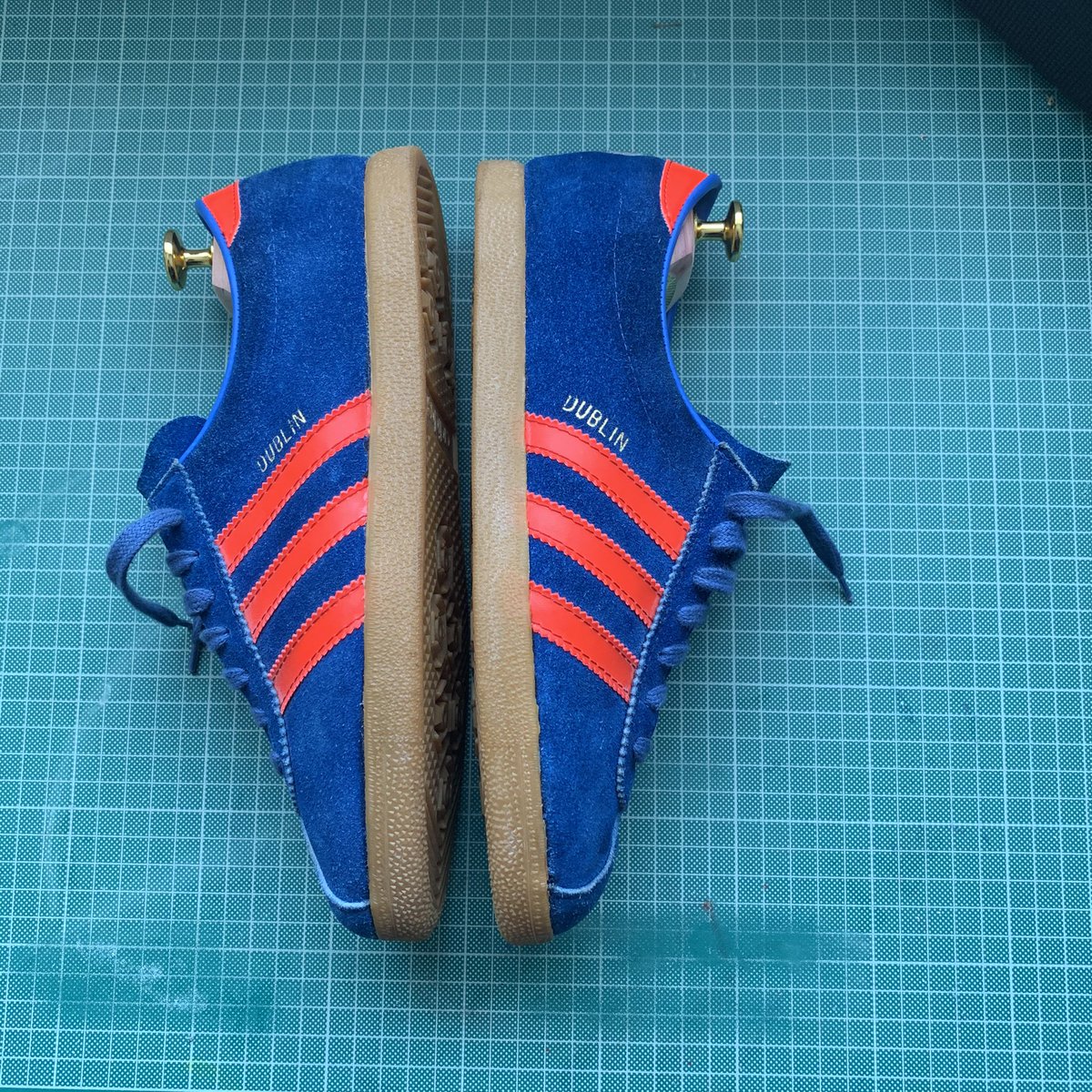 soleworx's tweet photo. Romanian Dublin. Re glue on soles https://t.co/JcApQj9m2W