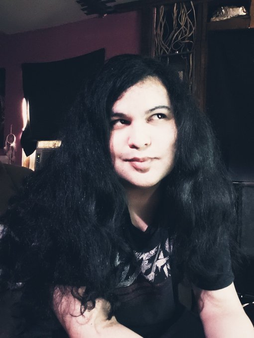 I have a lot of hair #femboy https://t.co/WgdQoQ1IdU