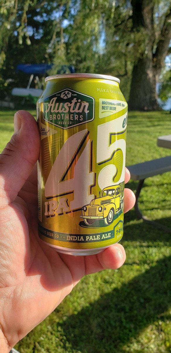 mibeerdrinker's tweet photo. So when in Alpena, what do you drink? Austin Bothers 45er IPA. Happy Labor Day Weekend everyone! #michiganbeer #austinbrothers #michiganbeerdrinker https://t.co/5dn4A3ZDI0