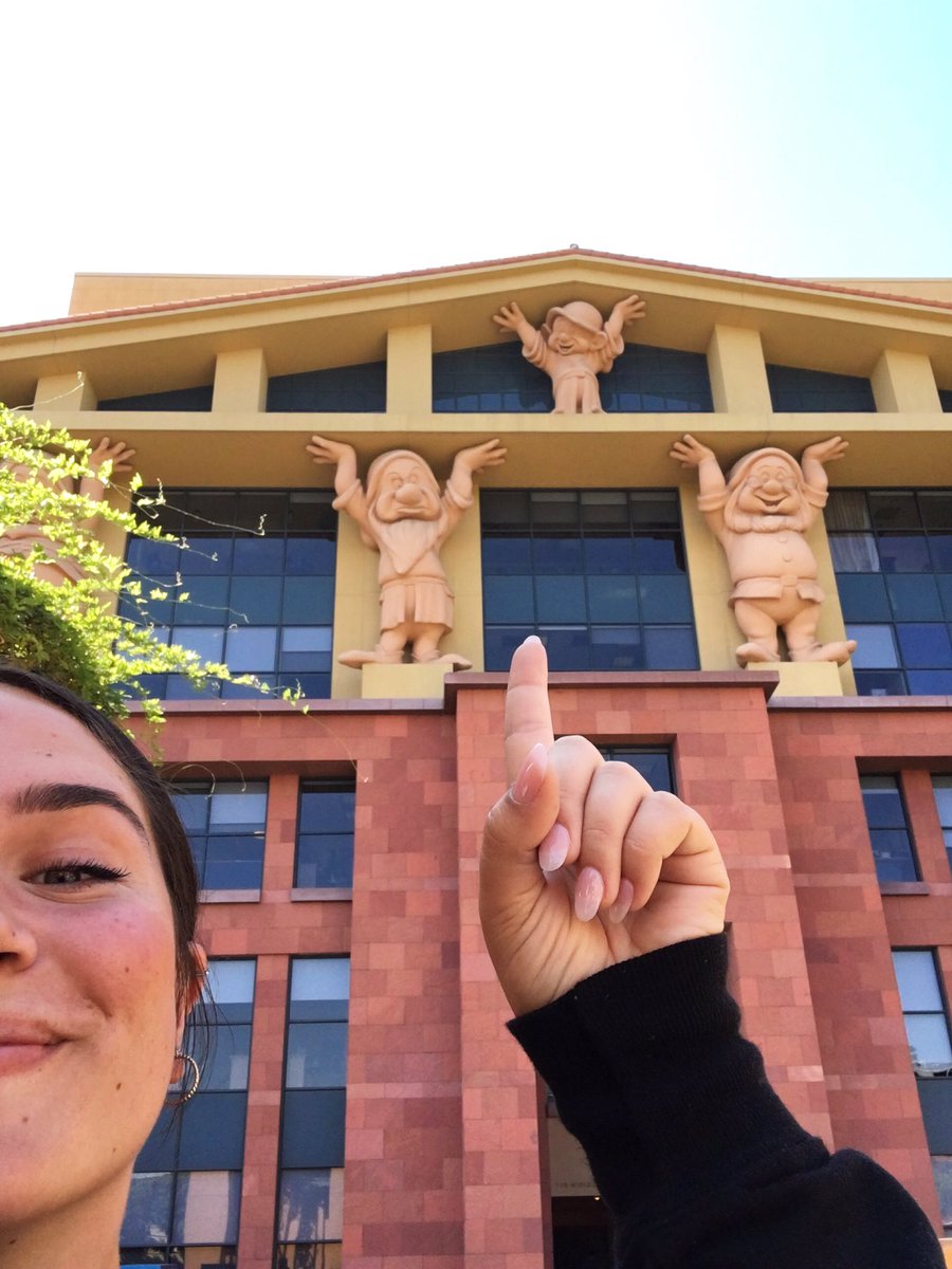 fortin_heather's tweet photo. Regretting not having taken any photos on set, but from day 1 to getting to see the first screening, it was an honor getting to work on this project. Life is weird &amp; wild, but sometimes dreams come true. ✨ Stream Mulan on Disney + ❤️. https://t.co/bQ3lCUg1PY