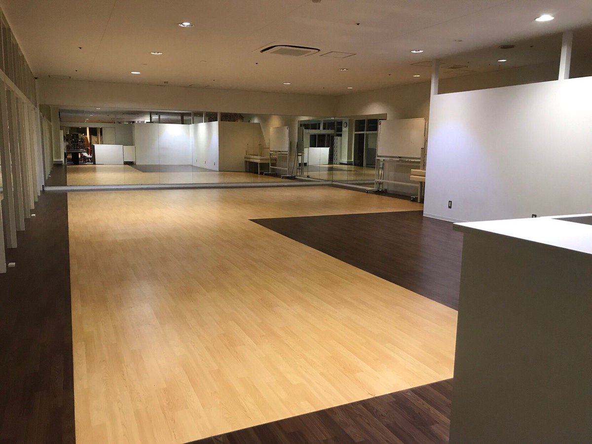 JSFP_tama's tweet photo. ／
先着で10名（団体）様は
5500円の年間登録料が無料🉐
＼

料金・詳細↓
https://t.co/gCgqsCc6b9

今だけ、スタジオをご利用のお客様を対象に、お得なキャンペーン開催中です！

#ヨガ #スタジオ #ダンス #スクール #バレエ #スタジオ #ダンスサークル #多摩センター #フットサルステージ #教室 https://t.co/dvOACG2rbQ