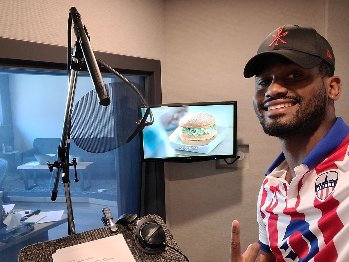 uk3s_'s tweet photo. "Something's back at McDonald's..." 😏😅🥵🍔
Dope when your friends from Toronto, the GTA and all the way to Vancouver recognize/ are confirming if it's you trying to encourage them to get #SpiceFace
during the #NBAPlayoffs
We #national babyyy 🗣
#McDonalds #voiceover 
#grateful https://t.co/ptsGQLZ5cA