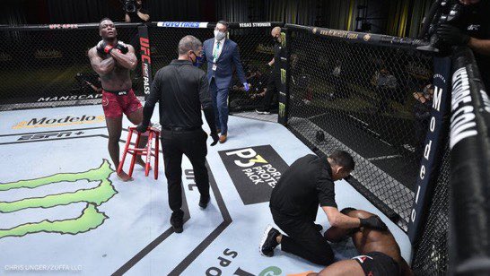 003_OSP's tweet photo. Oddsmakers be crazy. Retweet if you cashed in on me tonight! #UFCVegas9 https://t.co/5ZKsJkPpoH