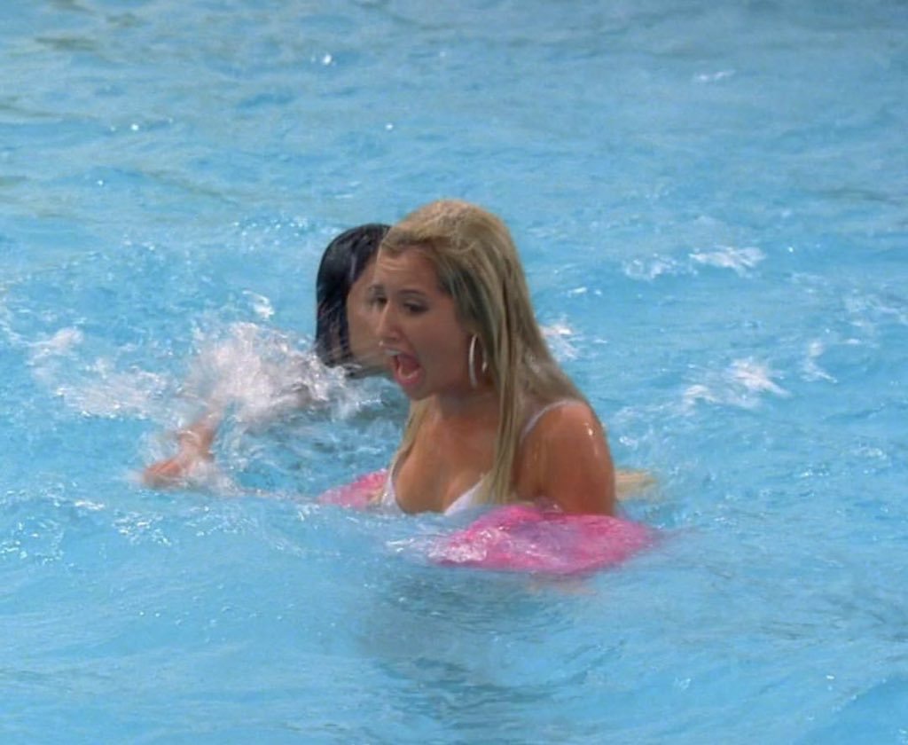 unholysmiler's tweet photo. level of stress: sharpay evans. https://t.co/uU4HoS6WAA