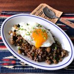 ごはんや麺などと一緒に!色々なものと合う「ナスそぼろ」のレシピ!