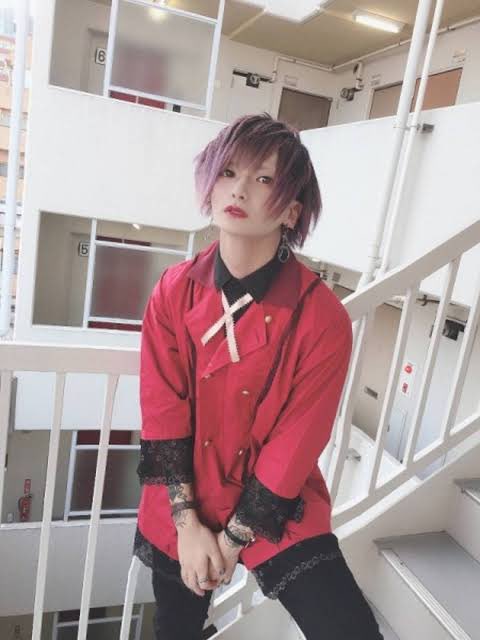 daisuke8bb's tweet photo. 来世はアイドルになるのでよろしくお願いします https://t.co/eVnNeGU0iN