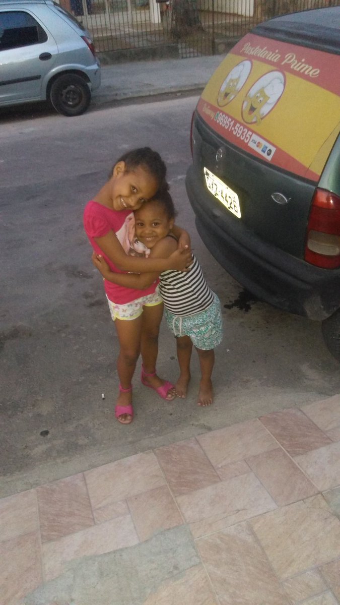 OliveiraVnn's tweet photo. Papai ama tanto...😍😍💘 https://t.co/oGgg8xSMtu