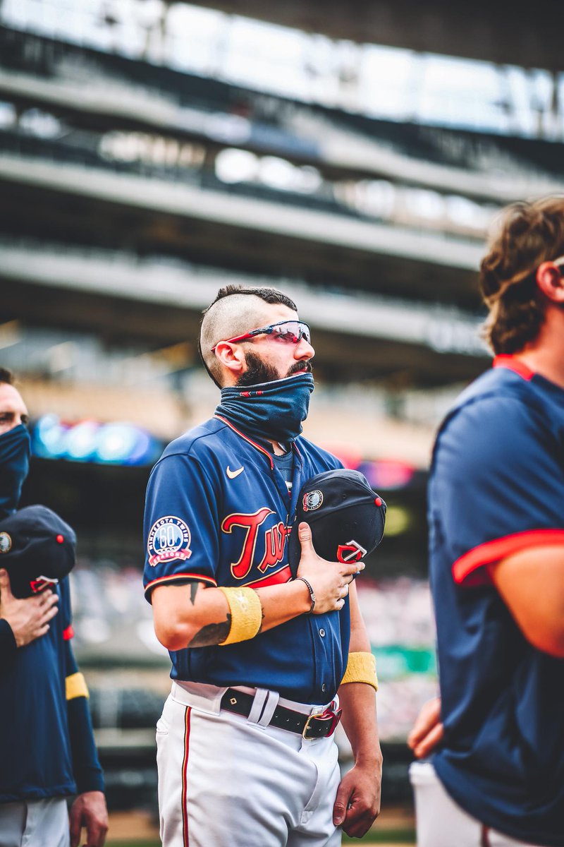 Twins's tweet photo. Tonight we wear yellow arm bands and jersey patches for childhood cancer awareness. 💛💛💛

#MNTwins https://t.co/NtB5CWUreF