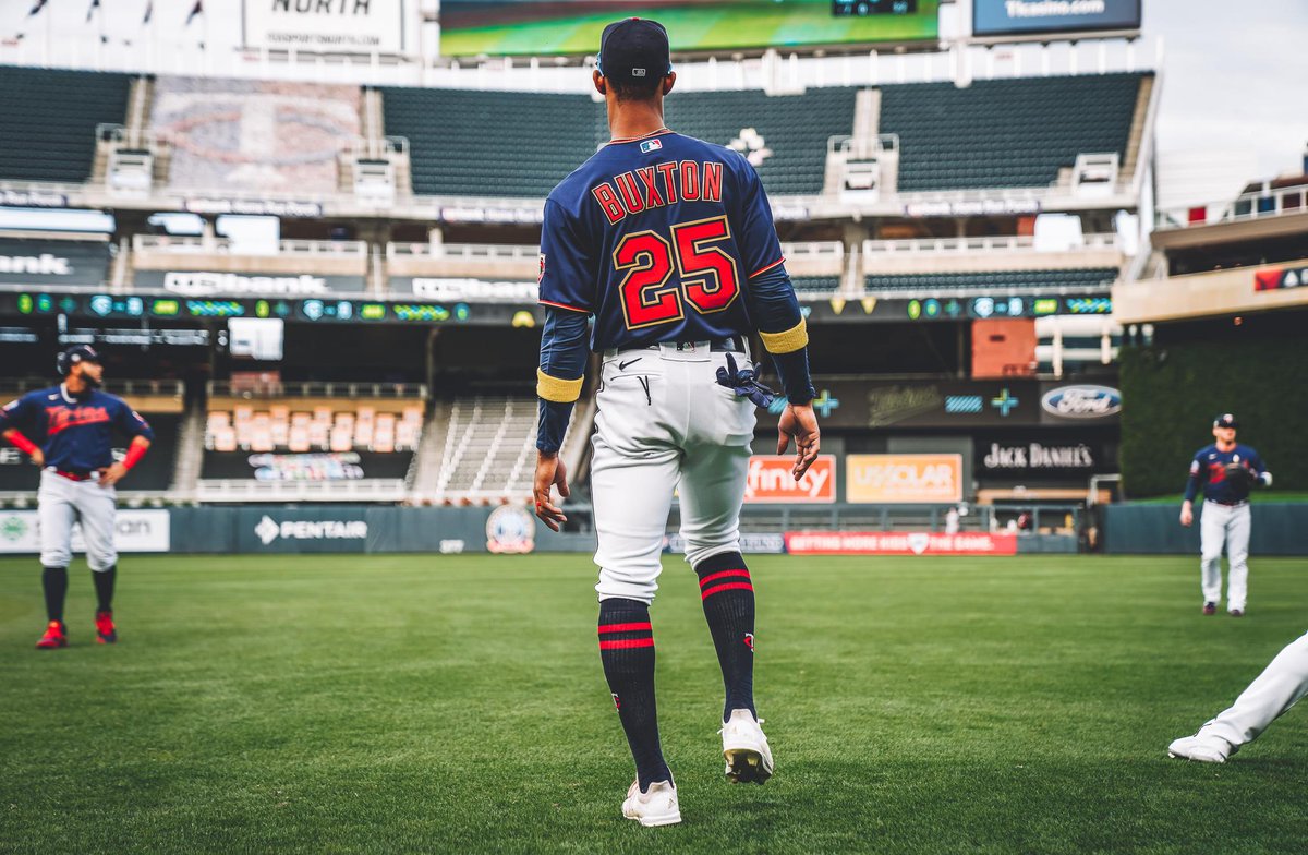 Twins's tweet photo. Tonight we wear yellow arm bands and jersey patches for childhood cancer awareness. 💛💛💛

#MNTwins https://t.co/NtB5CWUreF