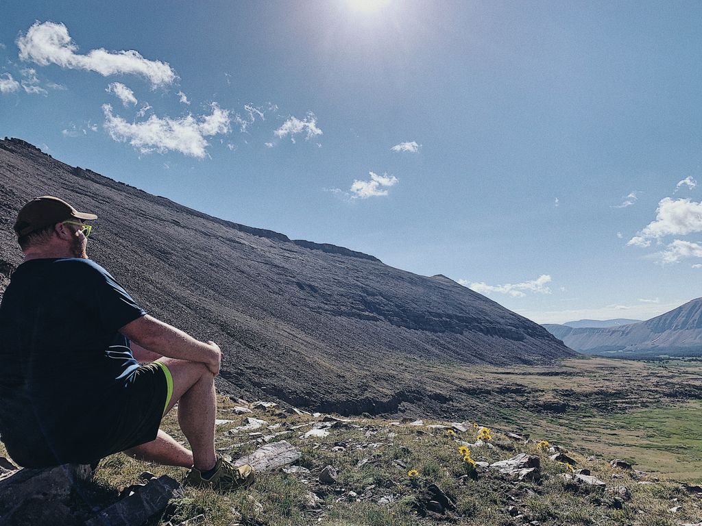 JeffreyBinney's tweet photo. “I think, every time I’m on the mountain, I’m just so grateful to be there” 

– Chloe Kim

#ultrarunning #ultrarunninglife #trailrunning #nature #trail #training #enduranceathlete #runningmotivation #running #lgbtoutdoors #hiking #plussizerunner #biggerthanthetrail https://t.co/99ktd8HKMF
