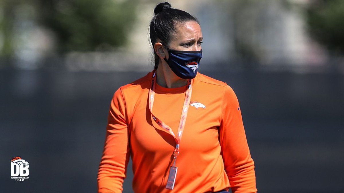 Broncos's tweet photo. Emily Zaler, one of our Bill Walsh NFL Diversity Coaching Fellows, has been hired on full-time.

She’s our first full-time female coach in team history. 👏

📰 » https://t.co/zwp2UC0S86 https://t.co/96lppWq76i