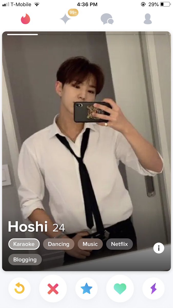 liveloaflove's tweet photo. Matched with Hoshi on Tinder... @pledis_17 pls explain https://t.co/XvqNjFdWDT