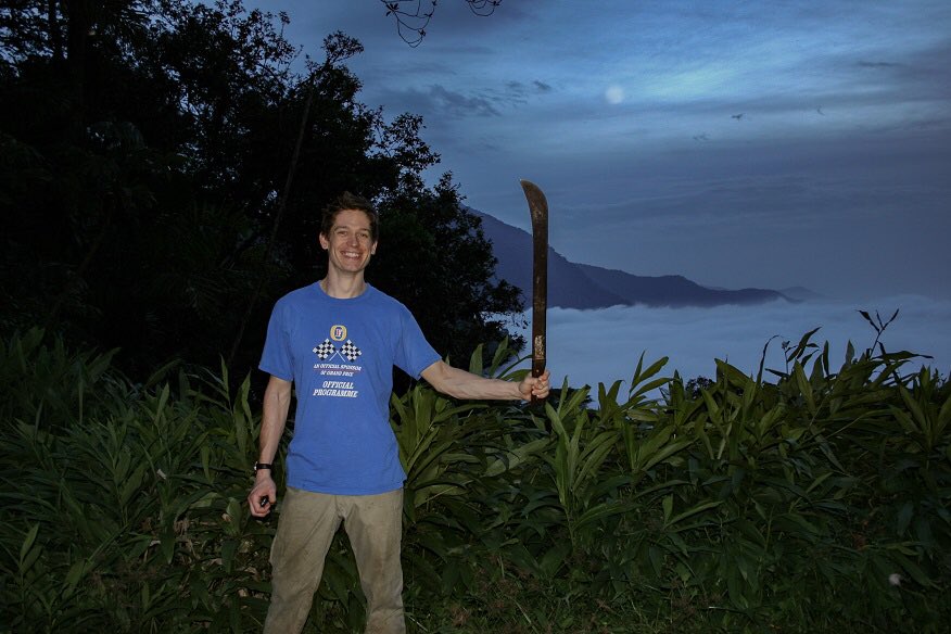 That’s it for now army ants. See you soon. (Paso de Aves, Rancho Grande, Parque Nacional Henri Pittier, Venezuela, 2004)