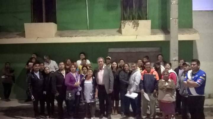 polodelara's tweet photo. En el #2021 las cosas no podrán ser igual lamemtablemente por la #PandemiaDelCoronavirus ,sin embargo,el contacto a través de redes será permanente ,SIEMPRE con NUESTRA GENTE desde hace tiempo,#LlegoLaHoraDePuebla #SeVaAPoder #YoConPoloDeLara @Puebla5001 @FACTORCIUDADANO https://t.co/uGYwUyH674