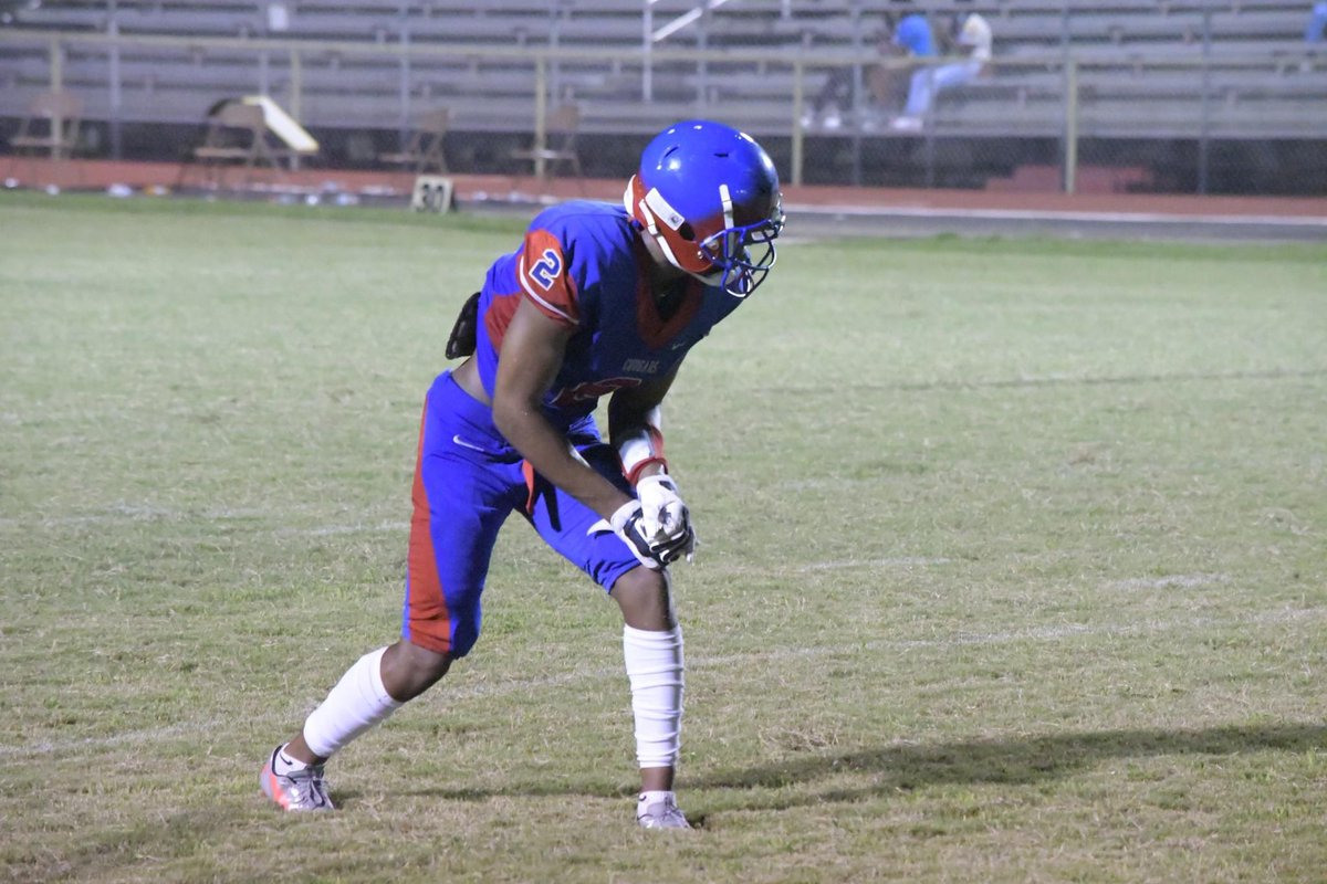 HW00Dbub's tweet photo. First game was a bit shaky but we’ll bounce back. 20-22 vs Earle 💪🏾 Finished w/ 7tackles, 1pass deflection, and 2 receptions for 37yrds ❗️ @ATUFOOTBALL @ArRecruitingGuy @ArkGems @CoachZachArnett @ASTSprts @MU_SpartanFB @CoachZachArnett @CoachJFisc @CoachKreATU https://t.co/lkIiKcWhp8