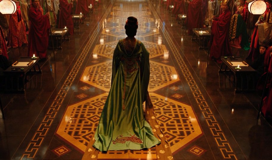 oh my god i was so terrified for a second that the emperor made mulan a court lady