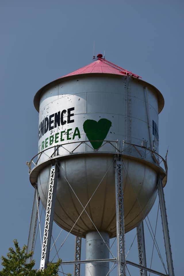 3AngelsIA's tweet photo. @nashfm973 @JohnDeere saw this on Facebook. #Johndeergreen . #JoeDiffie #Iowa 💚 🤣😂 https://t.co/p2MQznqOf8