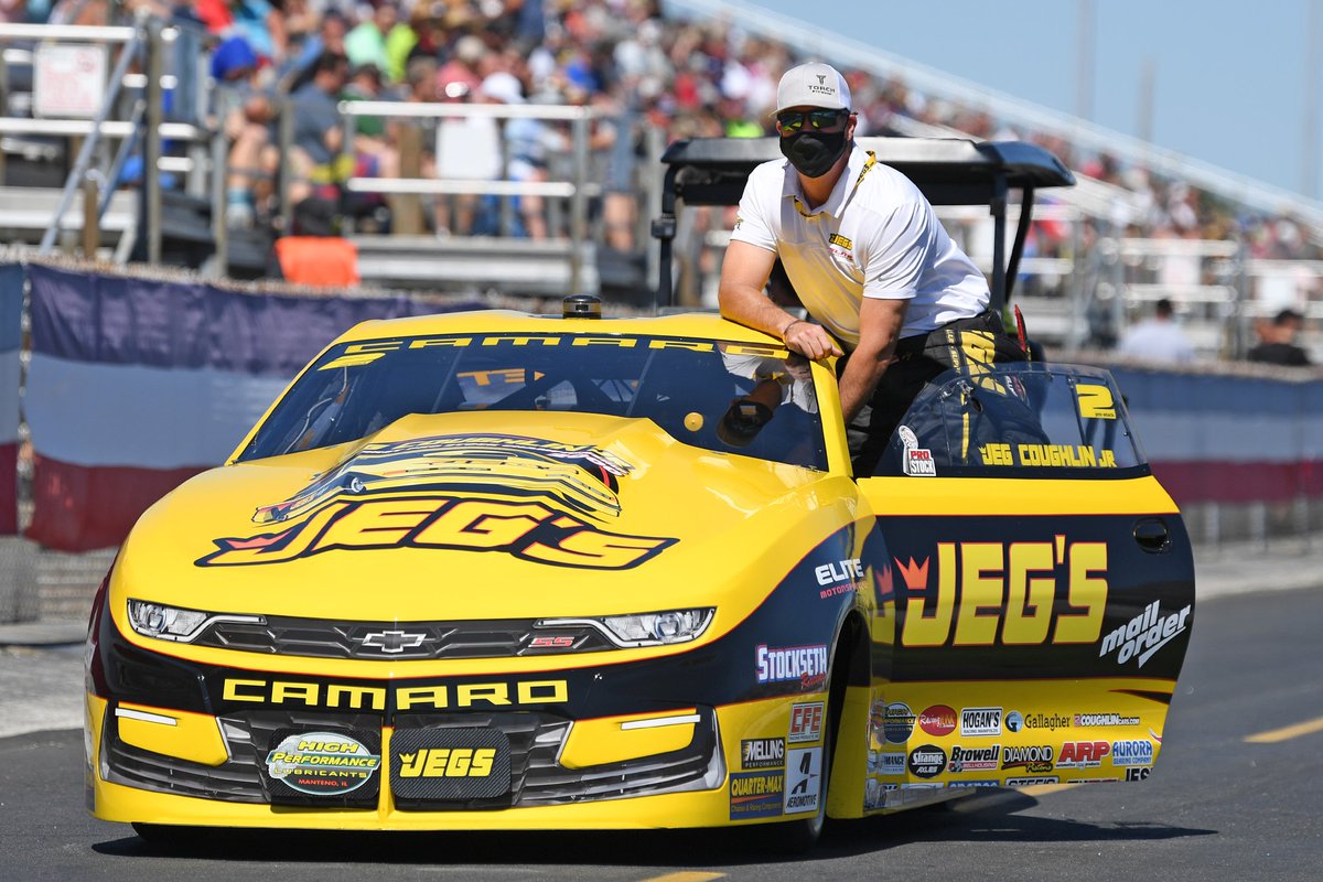 TeamJEGS's tweet photo. So what does everyone think about the #JEGSthrowback design @Jeg_Jr is driving at the #USnats? #prostock #prostock50 https://t.co/W9LspCpL8L