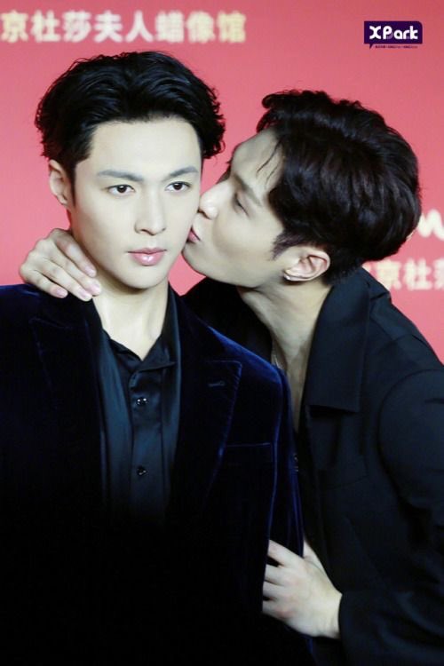 Shi99Mo's tweet photo. โยนเข้า #เลย์ชิง #LayXing มีลูกเรือ มีคนชิปไหมคะ เรือลำนี้มีฟิคให้อ่านแล้วนะคะ ทั้ง OS และเรื่องยาว https://t.co/7p9OgJwOxA